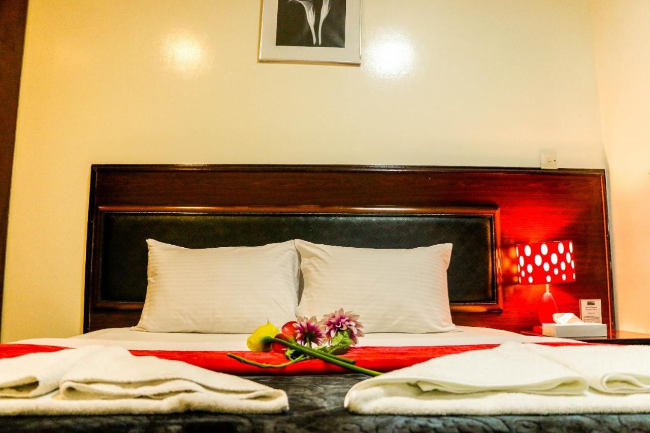 Karoon Hotel ดูไบ ภายนอก รูปภาพ